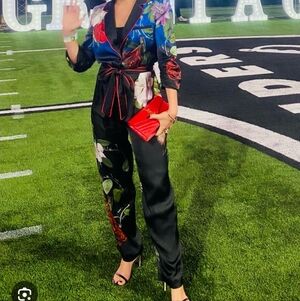 Alice + Olivia  Flash $109